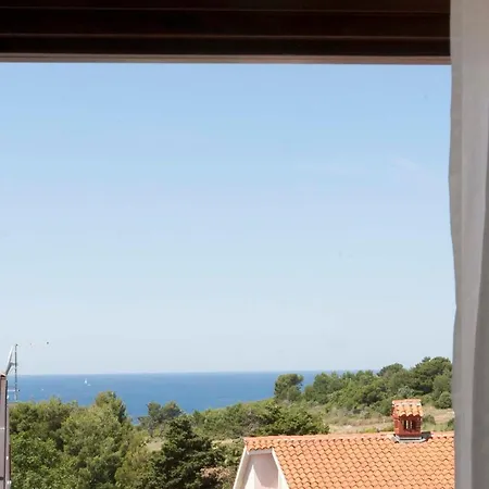 Undina - Luxury House Near Beaches For Big Group Premantura