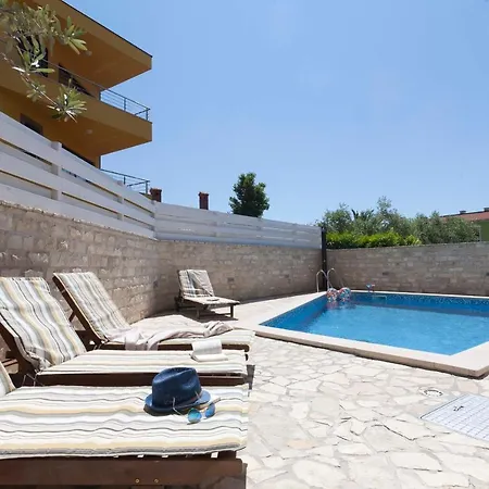 Undina - Luxury House Near Beaches For Big Group Villa *
