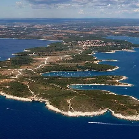 Undina - Luxury House Near Beaches For Big Group Villa Premantura